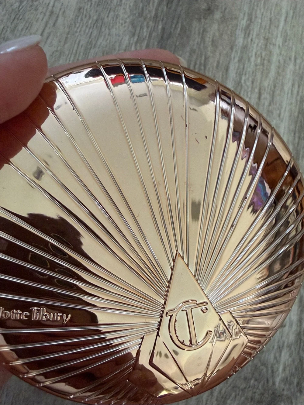 Charlotte Tilbury Bronzer Compact - shade 1 $59 retail